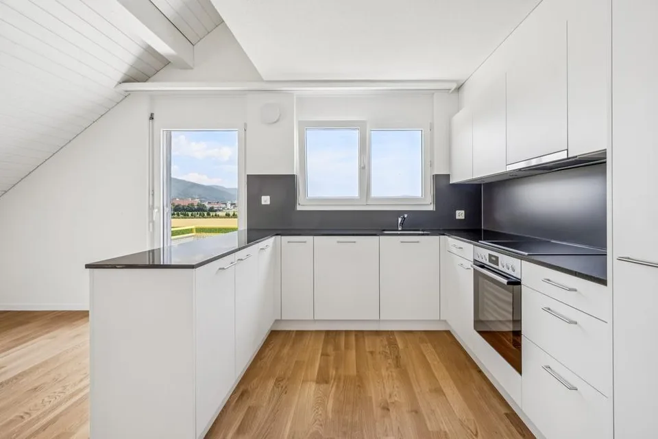 Première location après rénovation complète - appartement avec une vue splendide