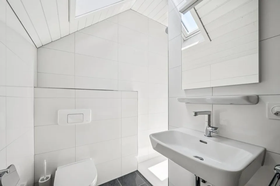 Première location après rénovation complète - appartement avec une vue splendide
