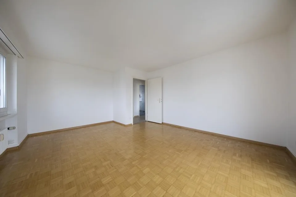 Appartement 4 pièces spacieux dans un bel emplacement!