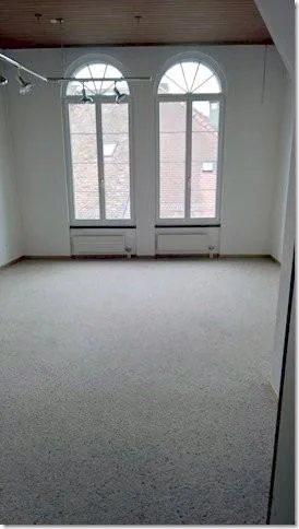 Schöne Altstadt-Maisonettewohnung mit Cheminée und Terrasse