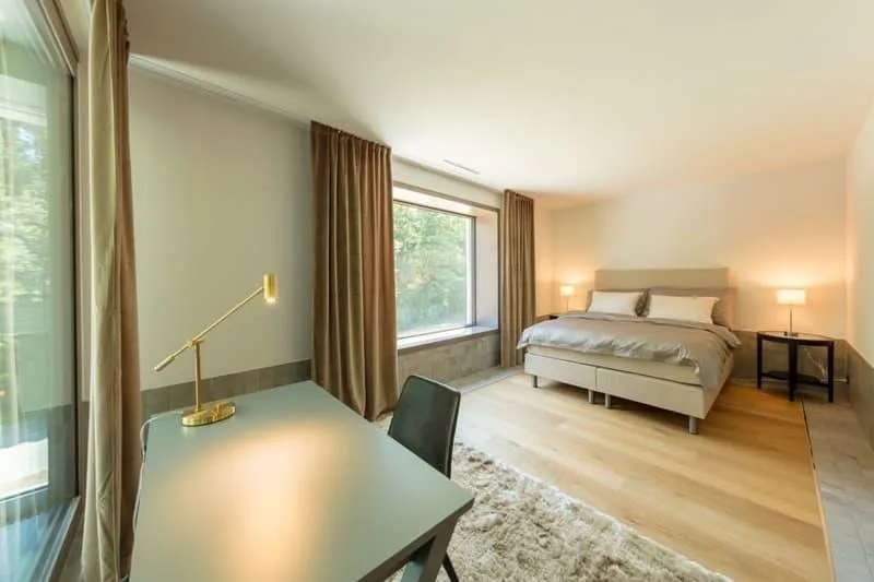 Furnished Apartment (2.5 room) with Pool, Gym, usw.