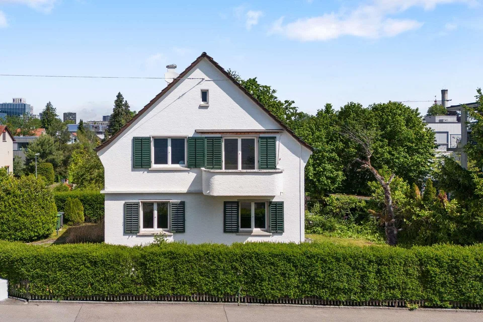 Charmantes Einfamilienhaus mit traumhaftem Garten in ruhigem Wohnqu...
