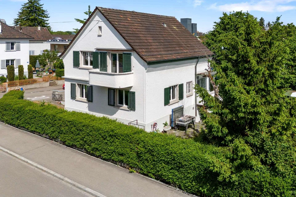 Charmantes Einfamilienhaus mit traumhaftem Garten in ruhigem Wohnqu...