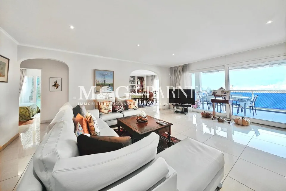Lugano: Appartamento 5.5 locali con giardino e terrazzo privati – Foto 7 von 14