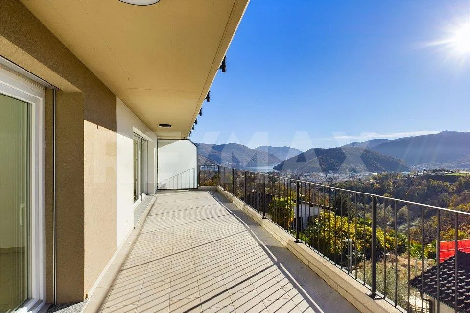 NEGGIO (VIC. VERNATE): Luminoso e moderno appartamento con terrazza...
