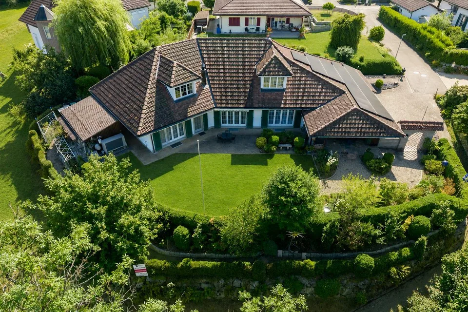 Bijoux mit Gartenparadies