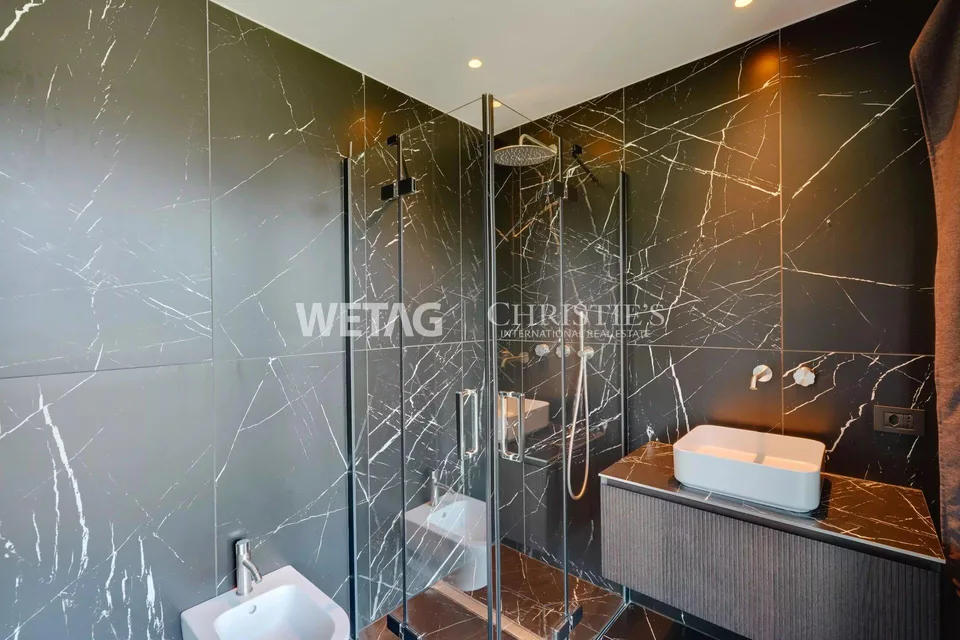 In vendita: Appartamento moderno di 3,5 locali a Lugano-Comano, recentemente ristrutturato, ideale come prima o seconda casa – foto 9 di 13