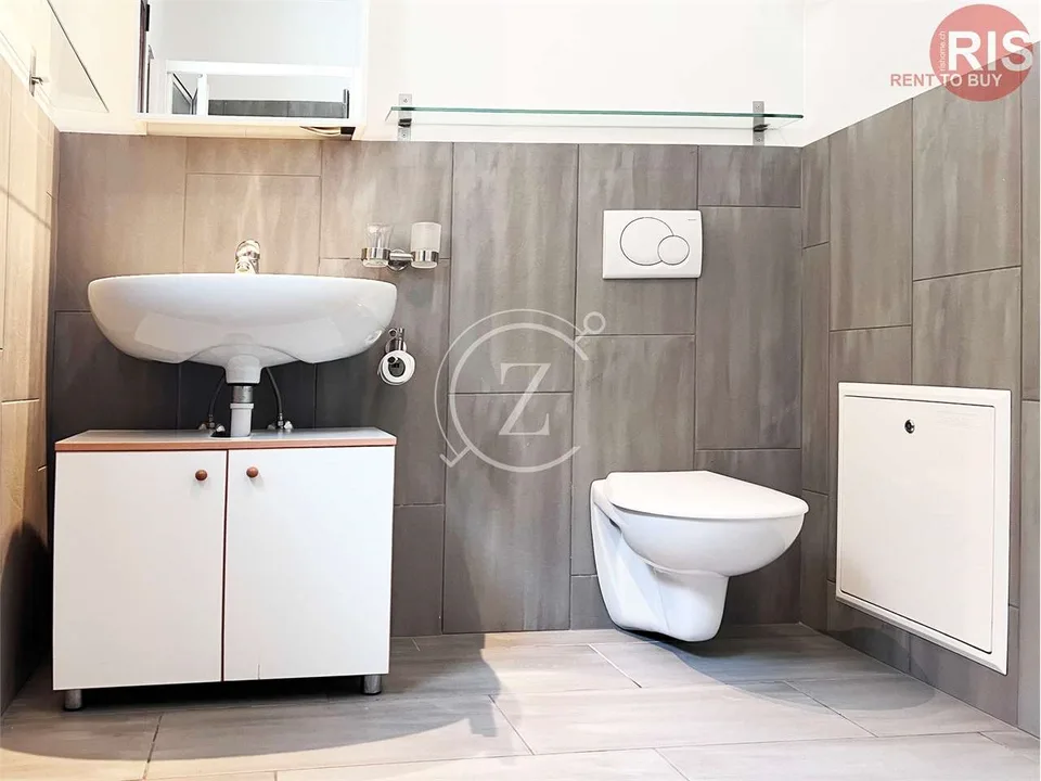 Appartamento con Vista Lago di 3.5 Locali – foto 6 di 8
