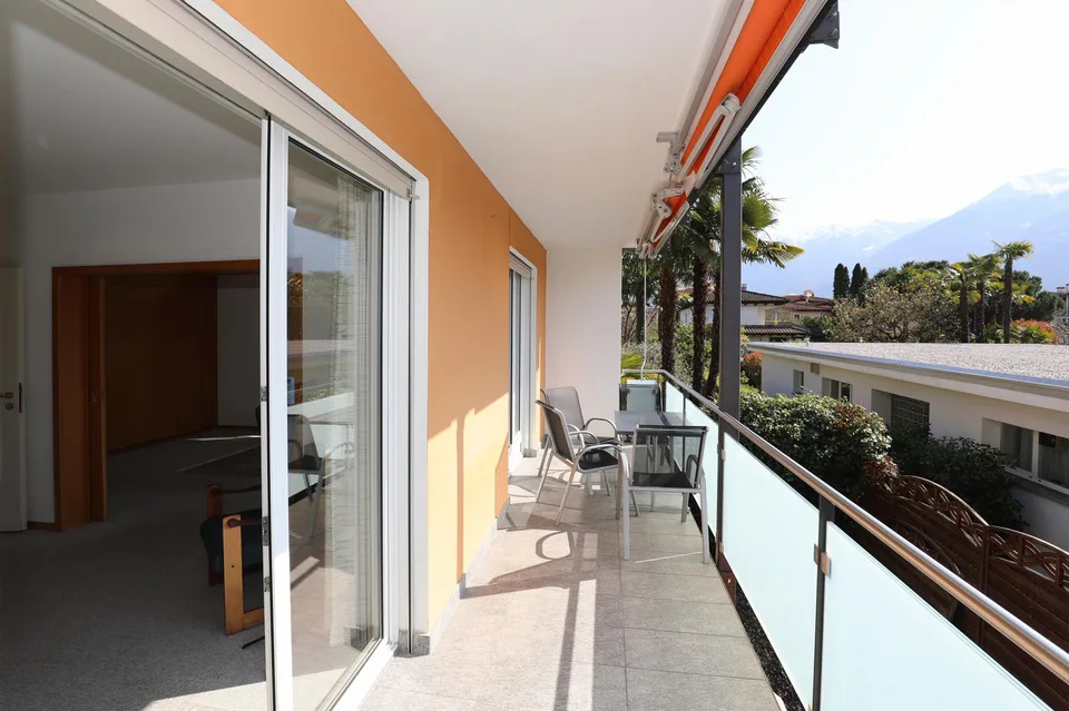 4.5-Zimmer-Eigentumswohnung mit grossem Balkon und Garage