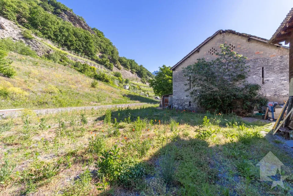 Opportunité rare de façonner un bout d'histoire au coeur du Valais