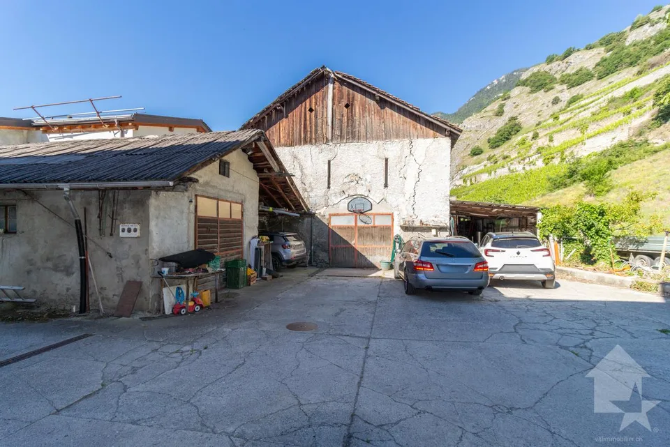 Opportunità rara di plasmare un pezzo di storia nel cuore del Vallese – foto 28 di 28
