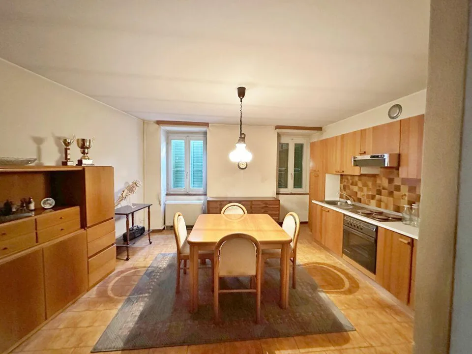 Interessantes Anwesen mit Kern, zwei Wohnungen, Rustico und privater Hof – Foto 7 von 13