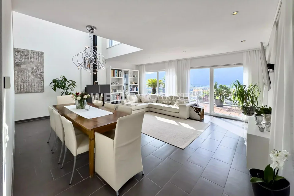 Moderne Villa mit grossen Terrassen, Panoramablick & Garten zu verkaufen in Gordola – Foto 10 von 13