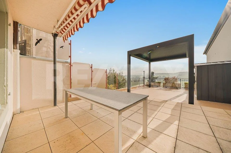 Idéale pour une grande famille: maison de ville, 285 m² habitables