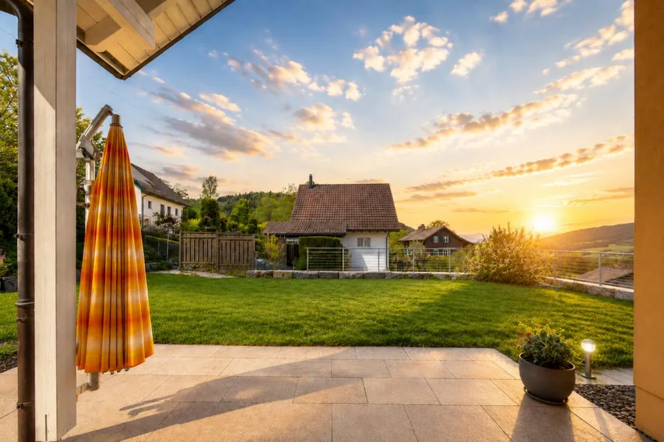 Modernes 10.5-Zimmer-Einfamilienhaus mit Weitsicht, Minergie-Standa...