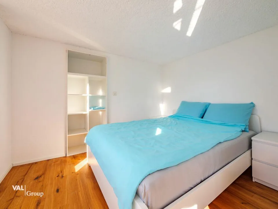 Einzigartige Gelegenheit: Haus mit zwei unabhängigen Wohnungen (5,5 und 2,5 Zimmer)