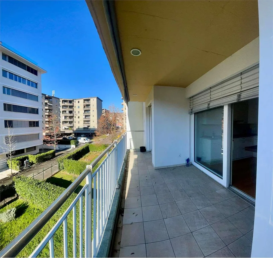 appartamento di 2,5 locali a Lugano con ampia terrazza – foto 12 di 13