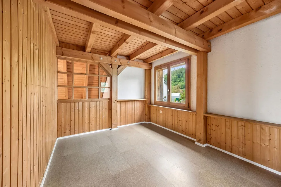 Einfamilienhaus mit grossem Garten, Charakter, Ruhe und herrlicher ...