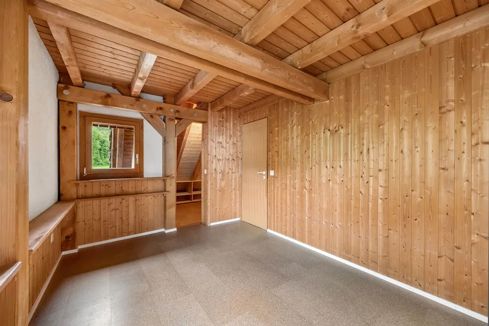 Einfamilienhaus mit grossem Garten, Charakter, Ruhe und herrlicher ...
