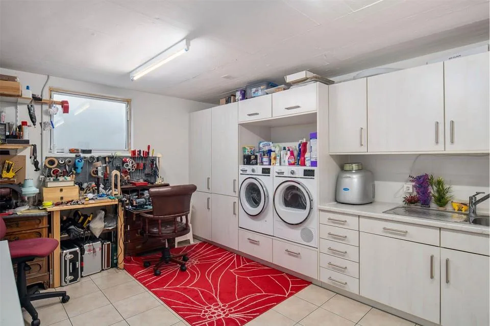 Tenuta con casa principale e dependance / ufficio in una posizione unica – foto 11 di 14