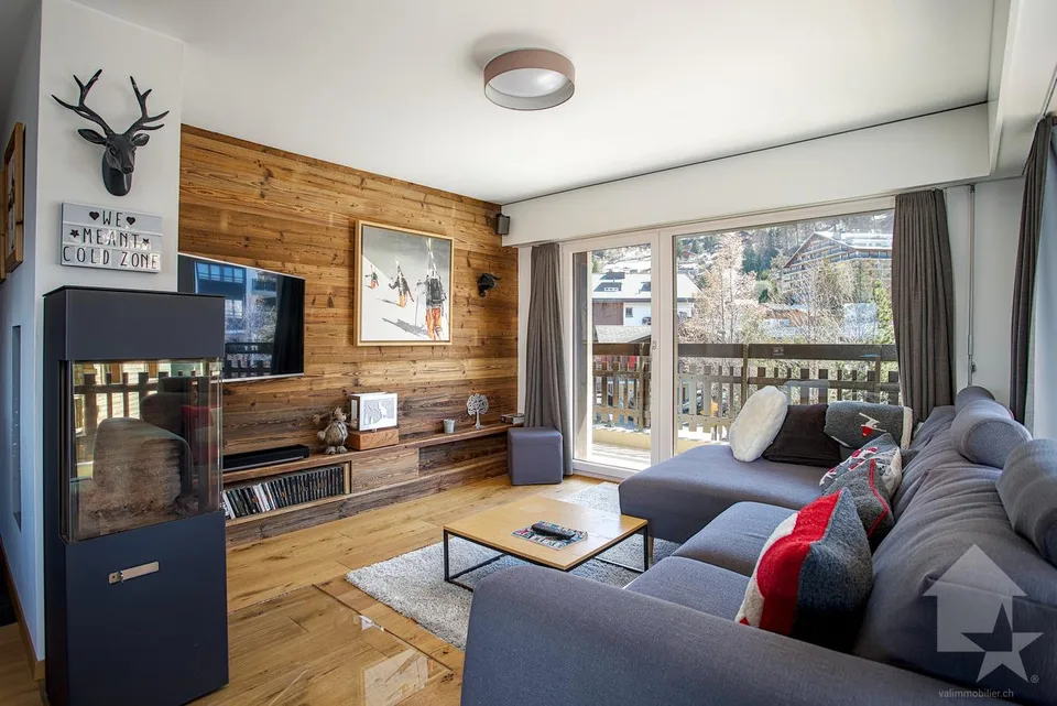 Splendido appartamento angolare di 4.5 locali, 101 m2, vicino alla zona sciistica