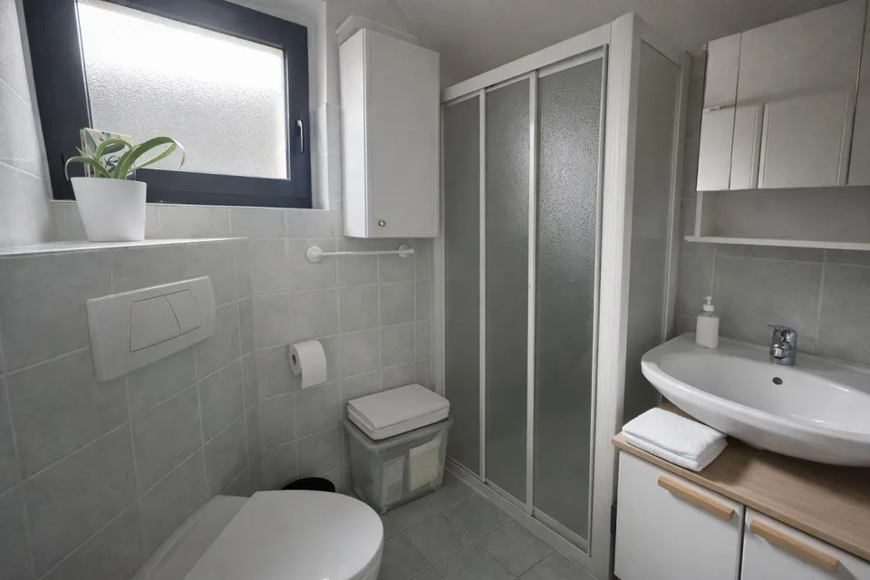 Einfamilienhaus mit Rustico, großem Garten und privatem Platz – Foto 18 von 25
