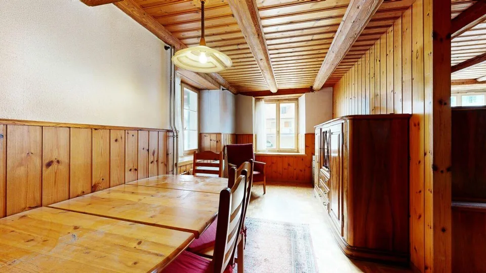 Haus mit viel Nutzfläche, Charme und Potenzial