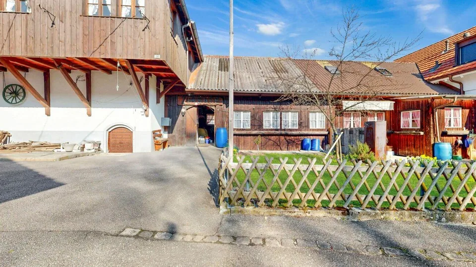 Maison avec beaucoup d'espace utilisable, de charme et de potentiel – photo 18 sur 19