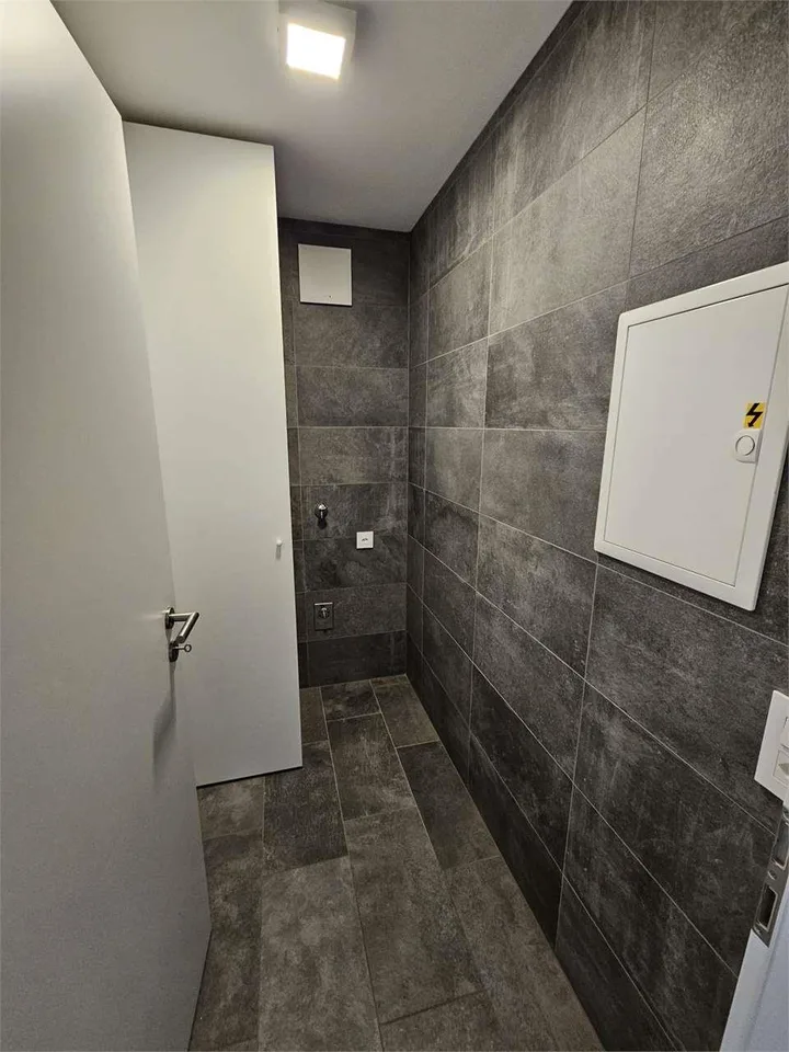 Vacallo, 4.5-Zimmer-Wohnung mit Terrasse – Foto 9 von 13