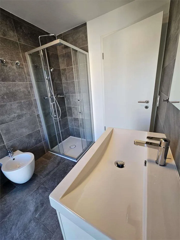 Vacallo, 4.5-Zimmer-Wohnung mit Terrasse – Foto 11 von 13
