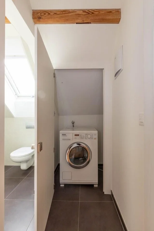 Stilvolle Altbauwohnung im Herzen von Kreis 6 – foto 12 di 12
