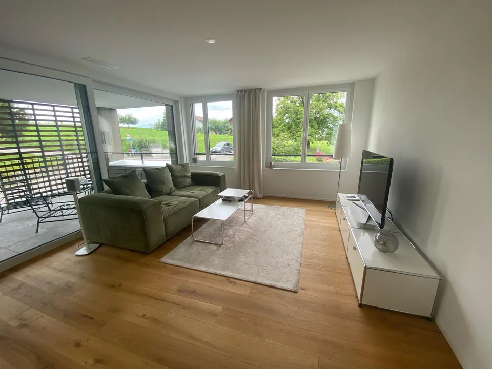 Exklusive Wohnung im Eigentumstandard