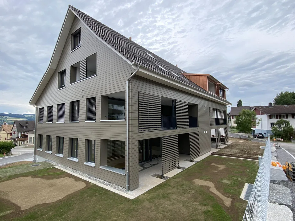Appartamento moderno 4.5 locali a Rothenhausen