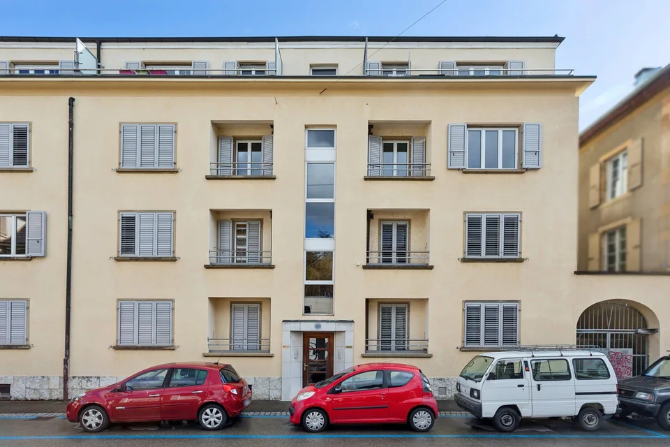 Helles Apartment mit Balkon - KAUTION GRATIS !