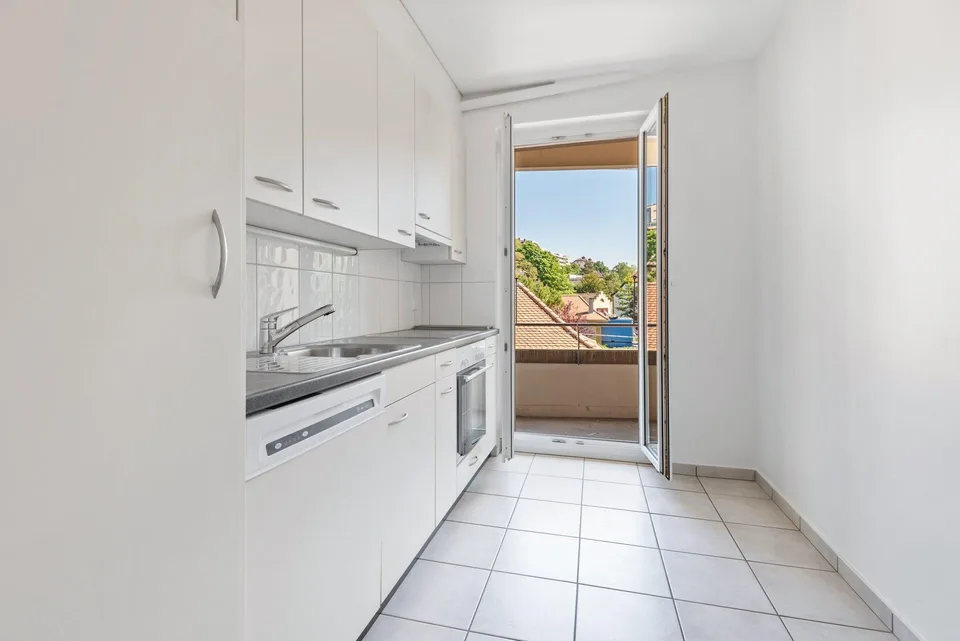 Helles Apartment mit Balkon - KAUTION GRATIS !
