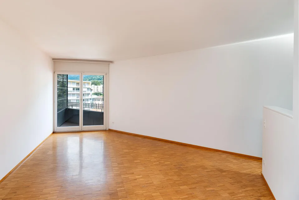 Appartement spacieux de 2,5 pièces dans le centre-ville