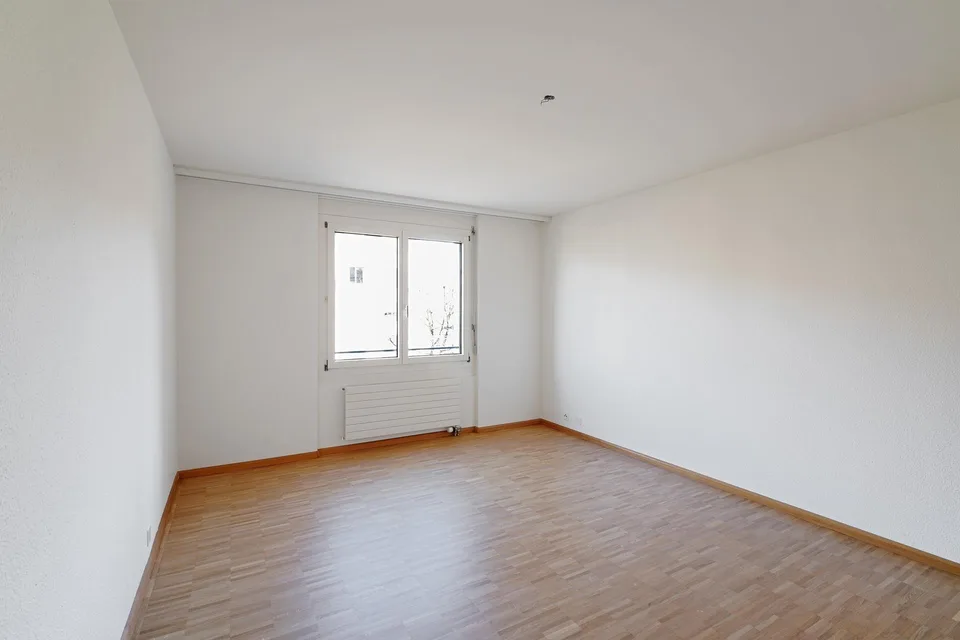 Schöne 4.5 Zimmer Wohnung in Aesch