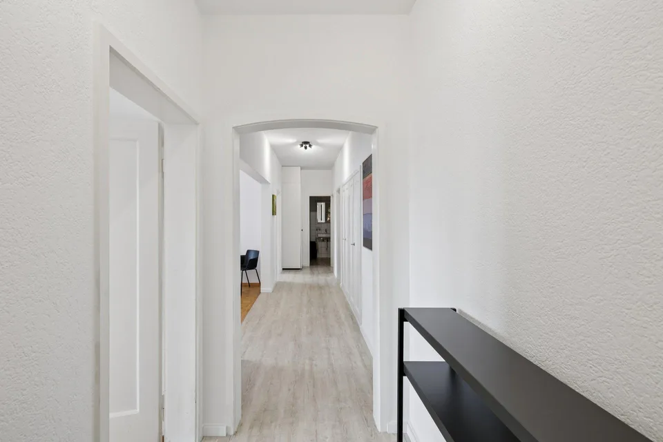 Möblierte 4-Zimmer-Wohnung mit Service im Zentrum Biel/Bienne – foto 9 di 11
