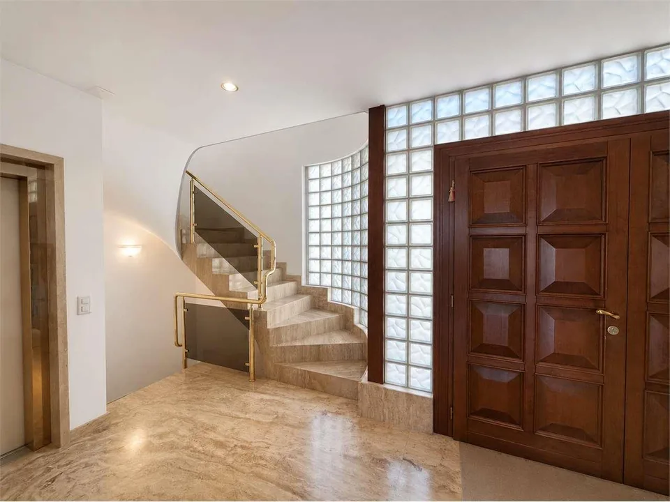 Rif.2645 Elegantes Wohnhaus von 400 m² mit Seeblick in Lugano