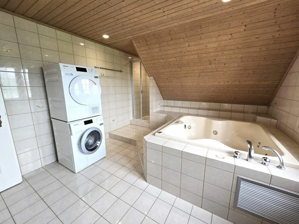Charmante 4.5-Zimmer-Wohnung am Rosenberg in St. Gallen – Foto 10 von 12