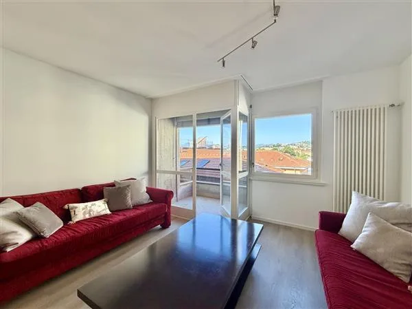 Lugano: Eingerichtete 3.5-Zimmer-Wohnung