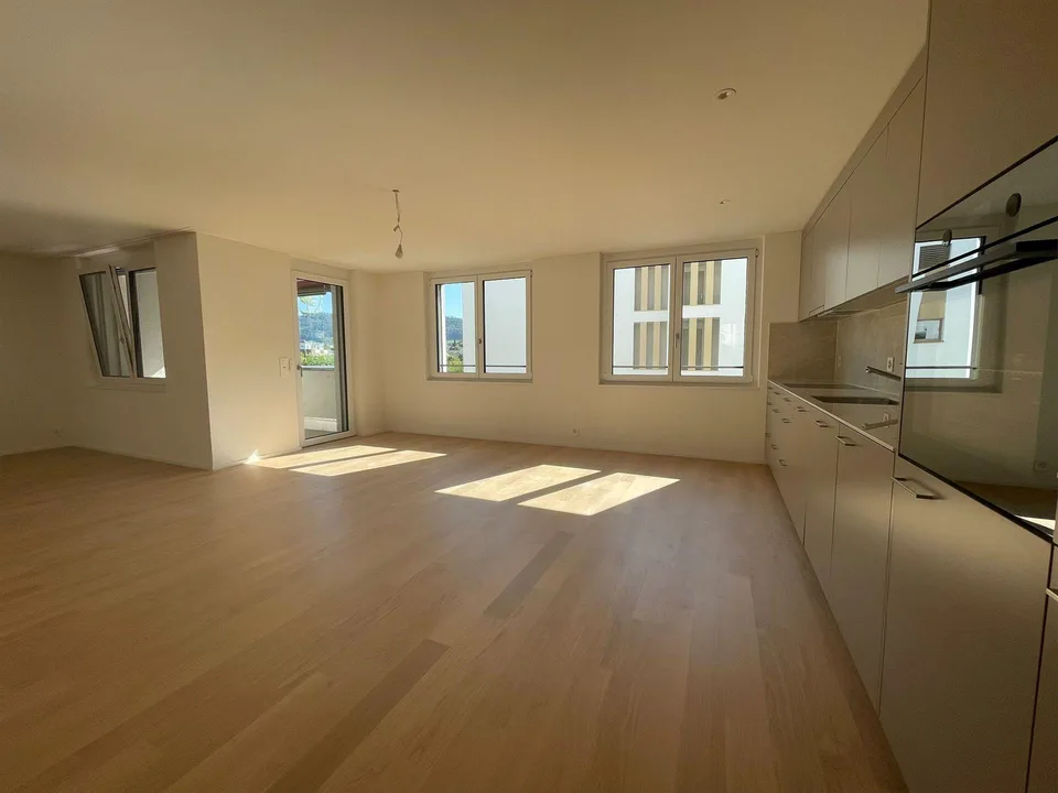 Moderne 3.5 Zimmer-Neubauwohnung direkt beim Bahnhof Aadorf