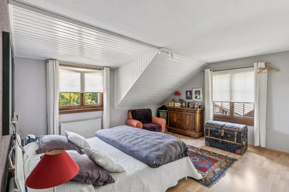 Villa mit atemberaubendem Seeblick in einem bevorzugten Viertel in Bevaix – Foto 8 von 12