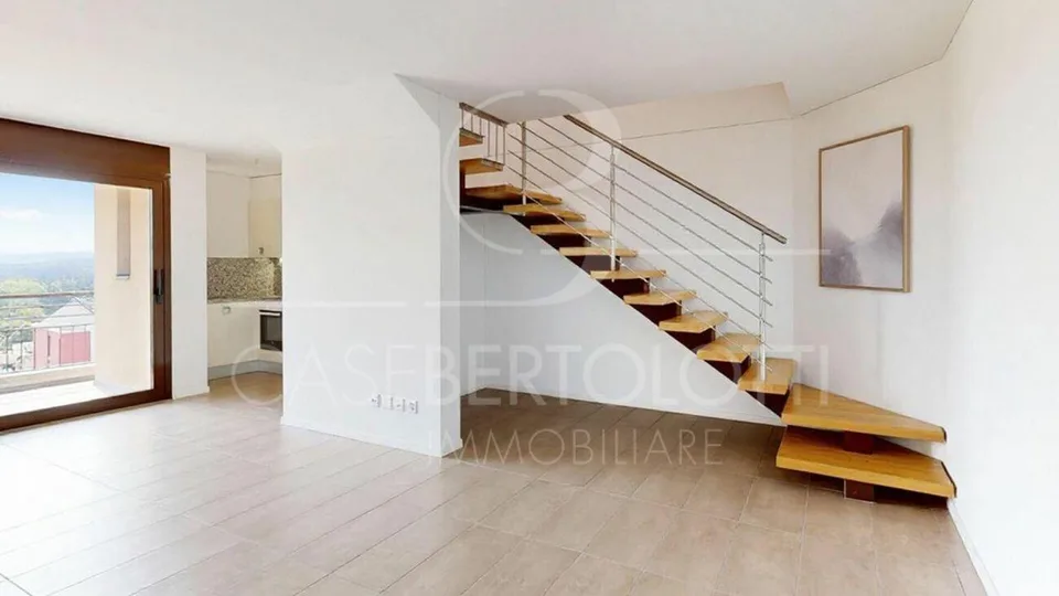 Duplexwohnung mit zwei Balkonen und viel Licht - modern wohnen in T...