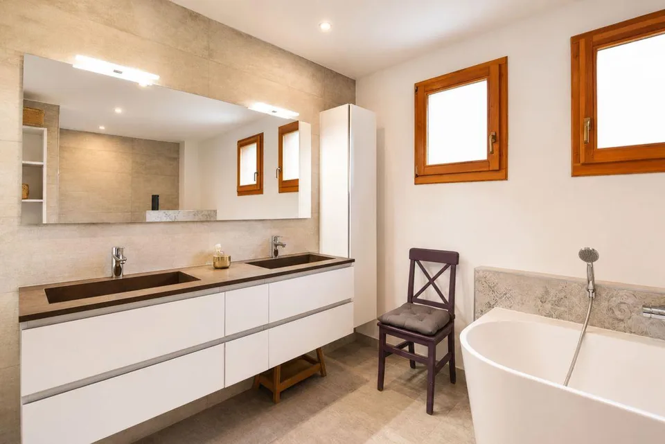 Maison familiale de 240 m² avec vue panoramique – photo 6 sur 12