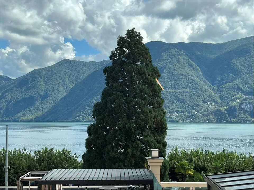 Elegante appartamento fronte Lago di Lugano - Vista impareggiabile e f