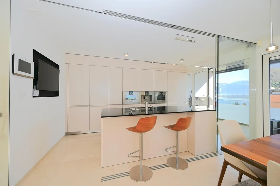 Casa di Vacanza: Attico Duplex di Design con Vista Lago Mozzafiato – photo 8 sur 20