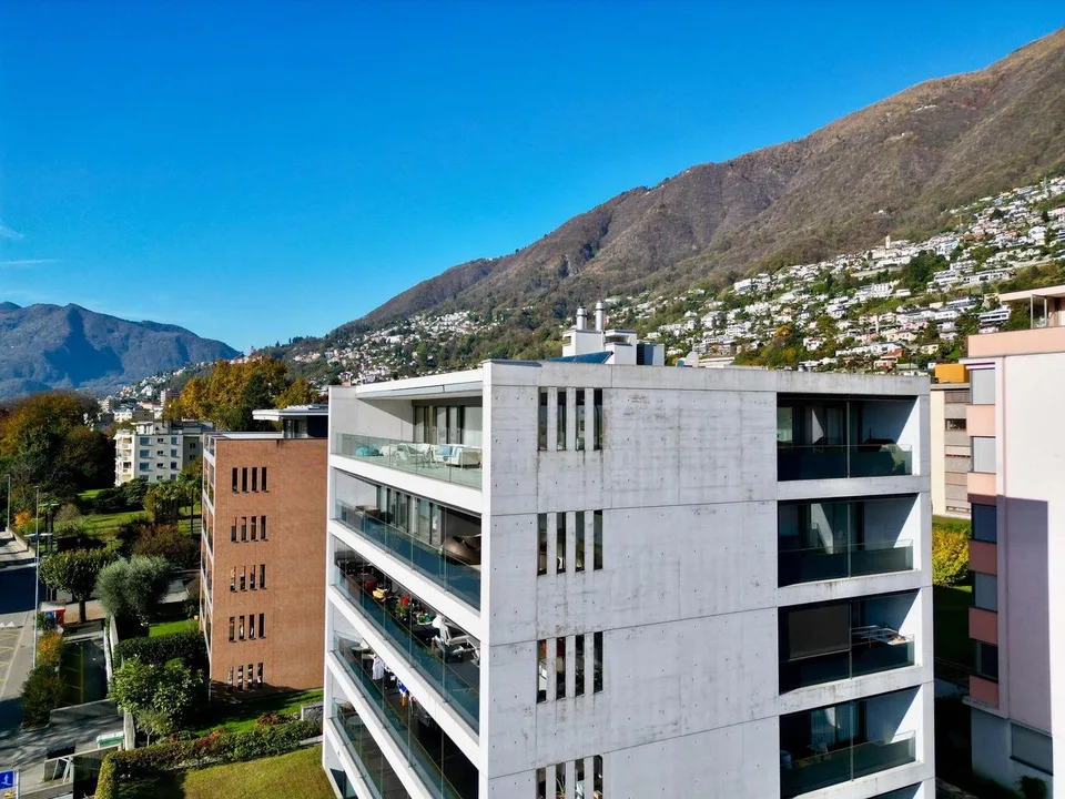 Casa di Vacanza: Attico Duplex di Design con Vista Lago Mozzafiato – photo 20 sur 20