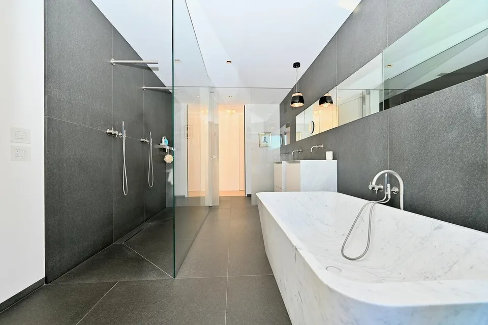 Casa di Vacanza: Attico Duplex di Design con Vista Lago Mozzafiato – photo 13 sur 20