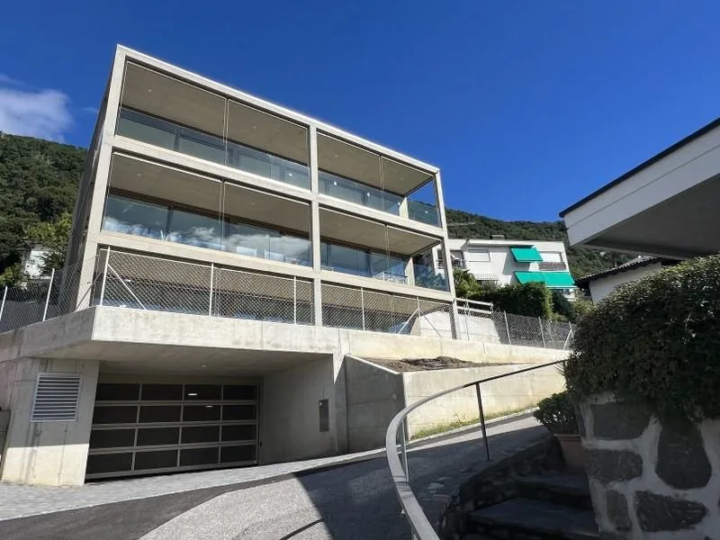 NUOVO APPARTAMENTO 2.5 LOCALI, AMPIO GIARDINO E VISTA LAGO – foto 8 di 10